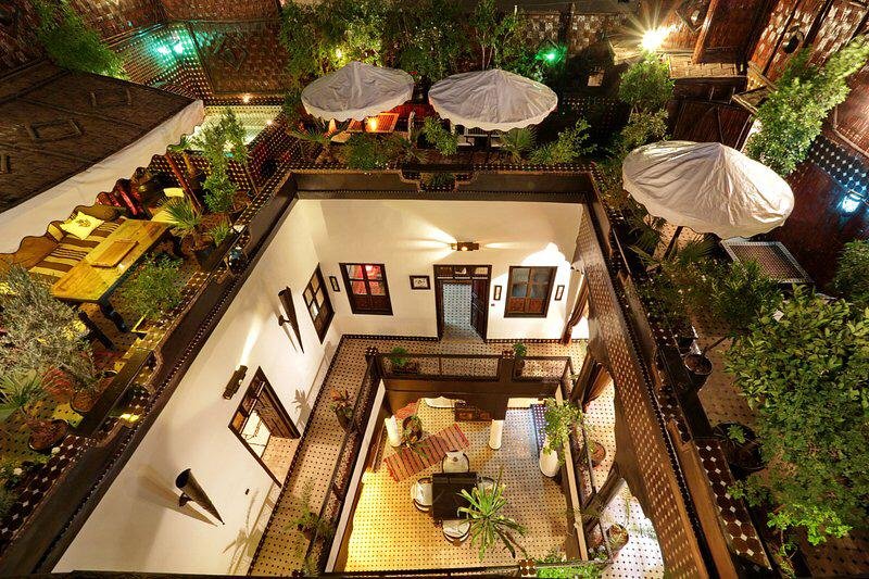 Infinity pool overlooking Tuscan hills