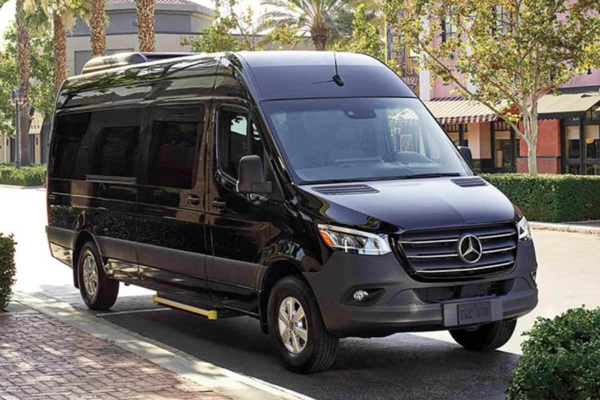 Mercedes-Benz Sprinter Van